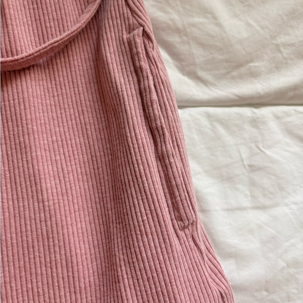 Old Navy Light Pink Casual Kids Dress - Picture 3 of 3